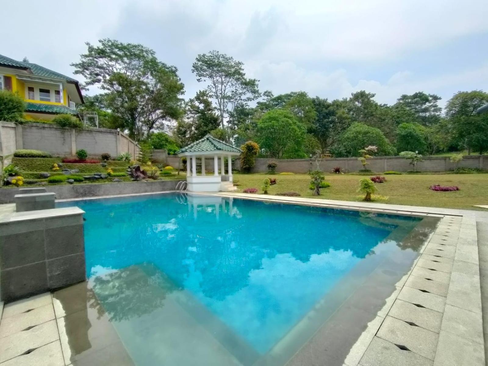 Villa Puncak Resort Gunung Agung Cikundul エクステリア 写真